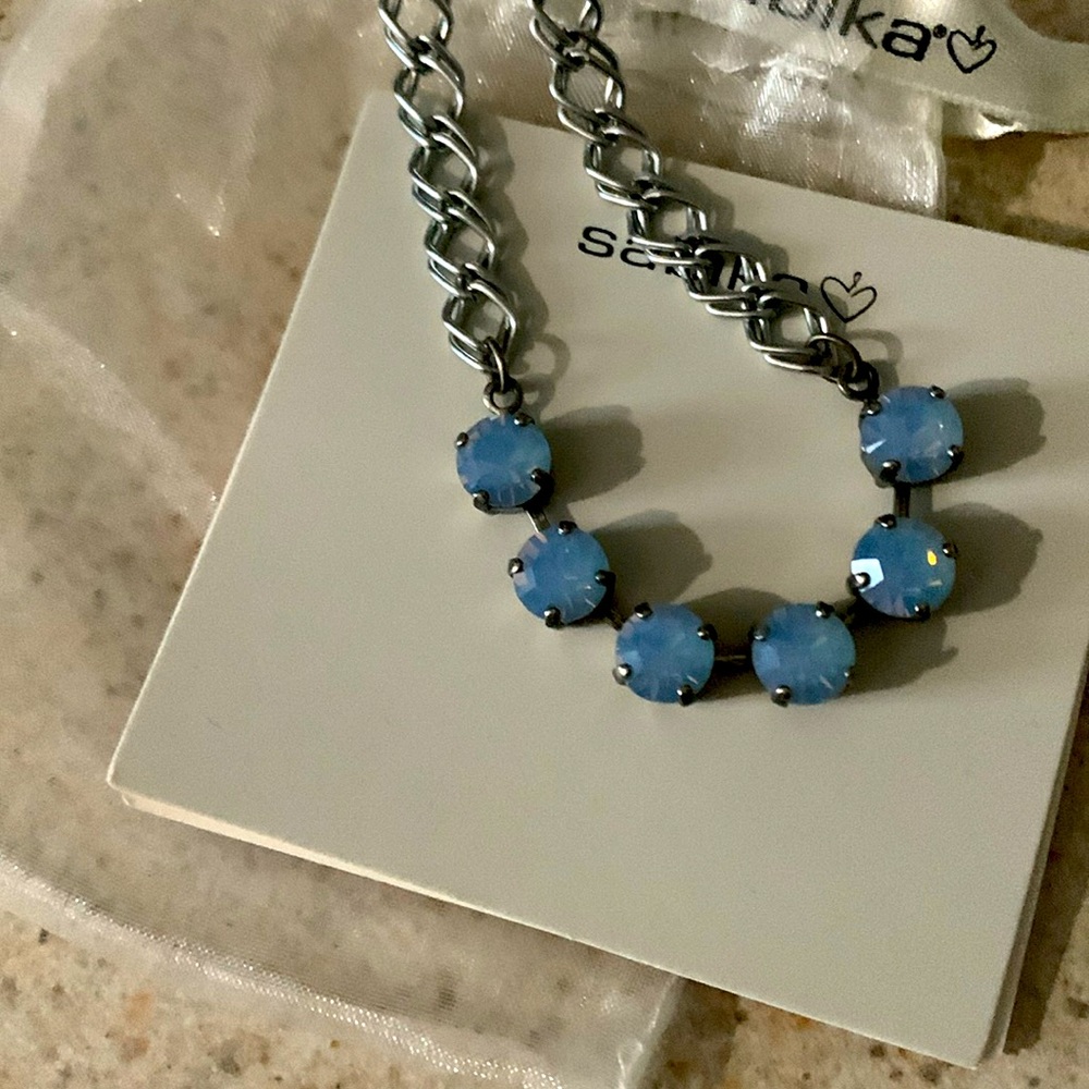 6 stones, brand new, $50